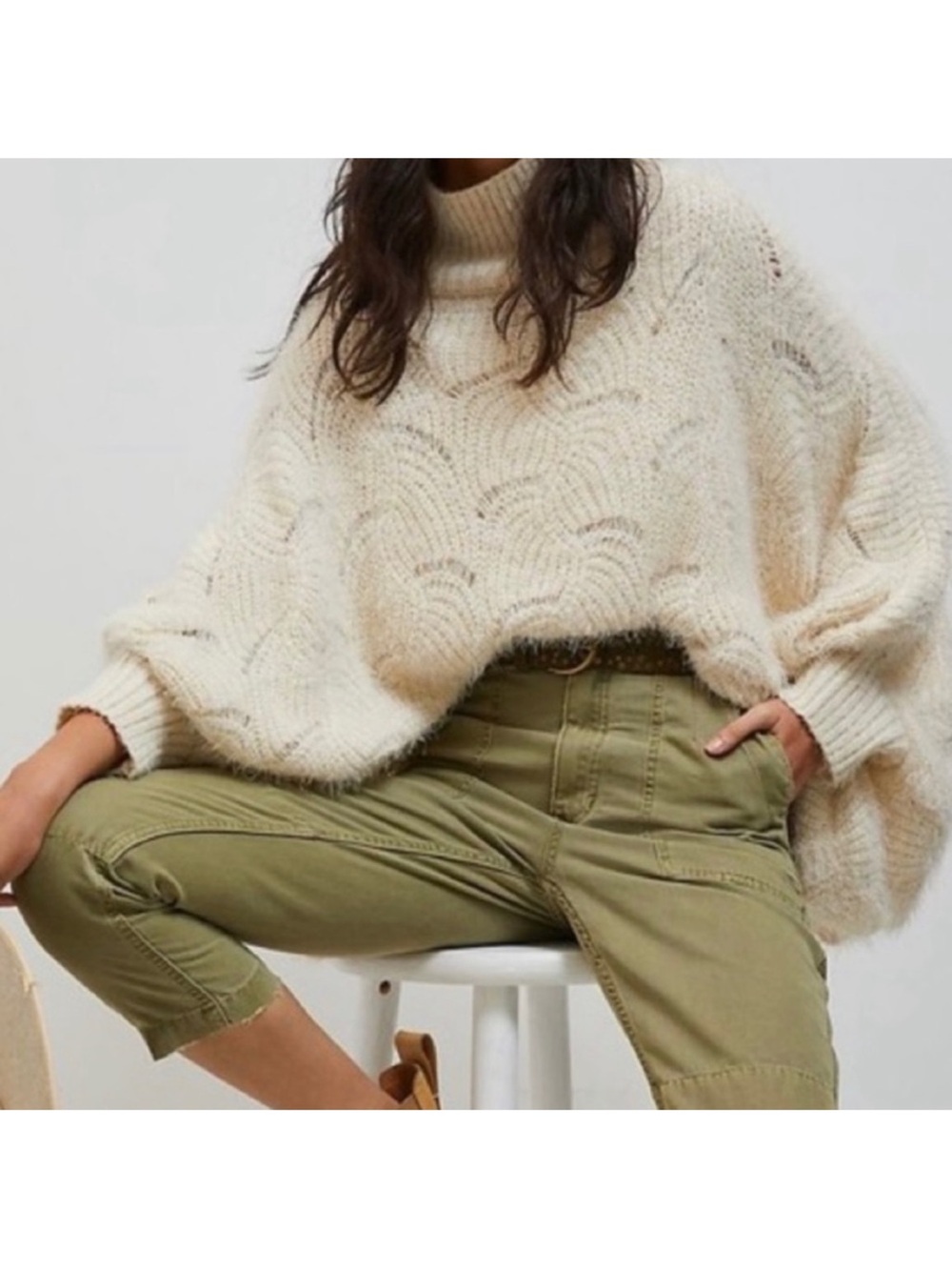 Anthropologie Rue Scalloped Turtleneck sweater